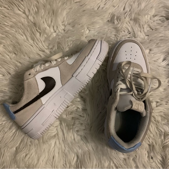 Nike Air Force 1 Pixel ‘Desert Sand’ - Picture 12 of 15